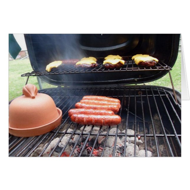 Hamburgers grillés et carte de chiens chauds (Devant horizontal)