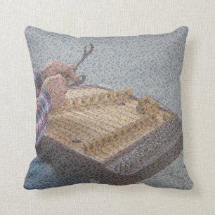 HAMMERED DULCIMER THROW PILLOW