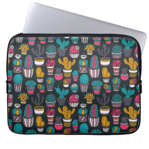 Hand Drawn Cactus in Sketch Style Pattern Laptop Sleeve