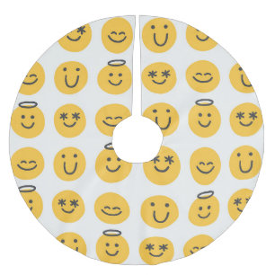 Hand Drawn Happy Emoji Pattern Brushed Polyester Tree Skirt