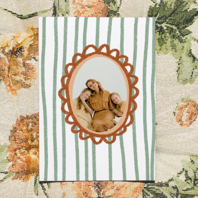 Hand-Drawn Photo Frame Striped Mother's Day Card (Hand-Drawn Photo Frame Striped Mother's Day Card)