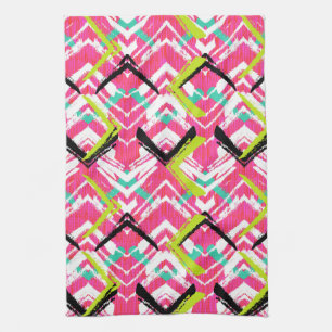 Hand Drawn Pink Zig Zag Pattern Kitchen Towel
