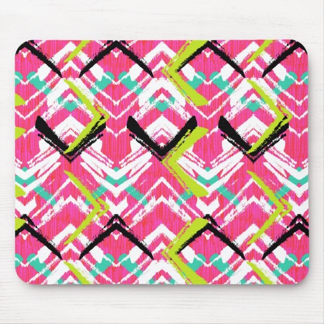 Hand Drawn Pink Zig Zag Pattern Mouse Pad (Front)