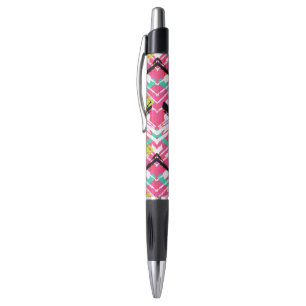 Hand Drawn Pink Zig Zag Pattern Pen