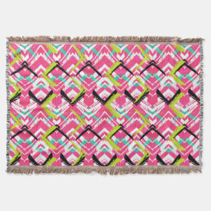 Hand Drawn Pink Zig Zag Pattern Throw Blanket