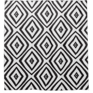Hand drawn seamless pattern in black and white. 