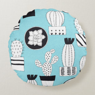 Hand drawn seamless pattern with cactus and succul round pillow