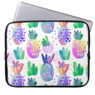 Hand-painted autumn flowers, seamless pattern. laptop sleeve