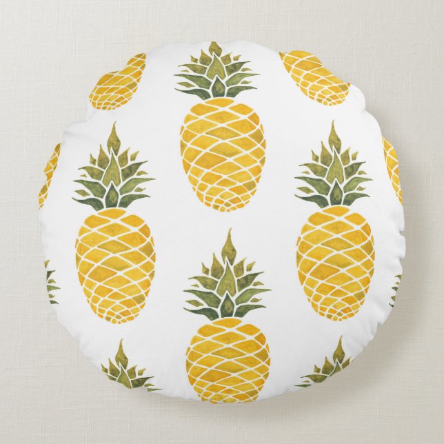 Hand Painted Pineapples: Watercolor Seamless. Round Pillow (Front)