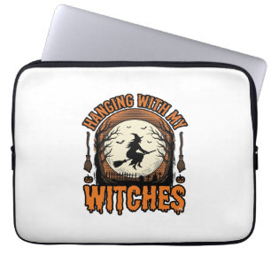 Hanging With My Witches Vintage Halloween Shirt De Laptop Sleeve