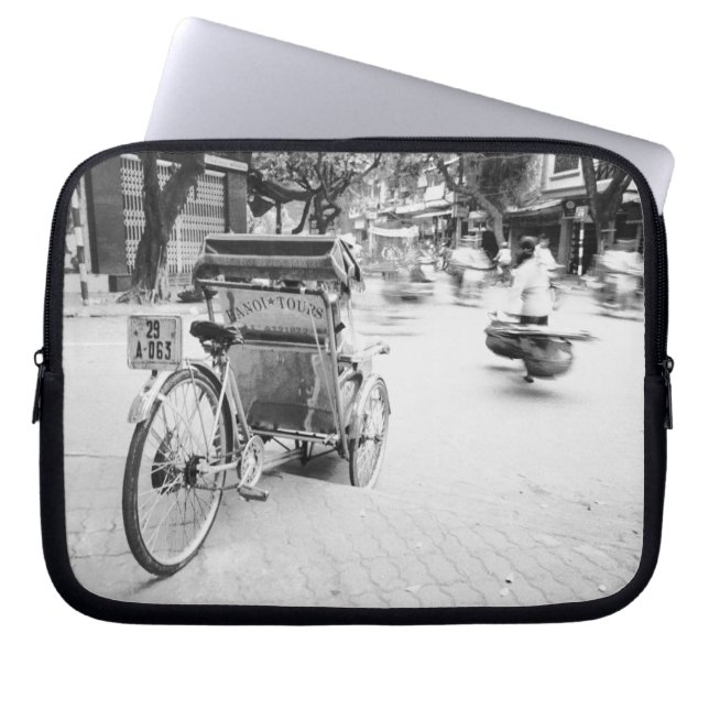 Hanoi Vietnam, Cyclo in Old Hanoi Laptop Sleeve (Front)