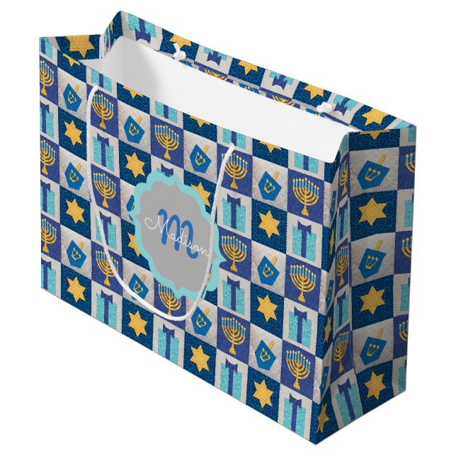 Hanoukka Quilt Sac cadeau personnalisé (Devant Angle)