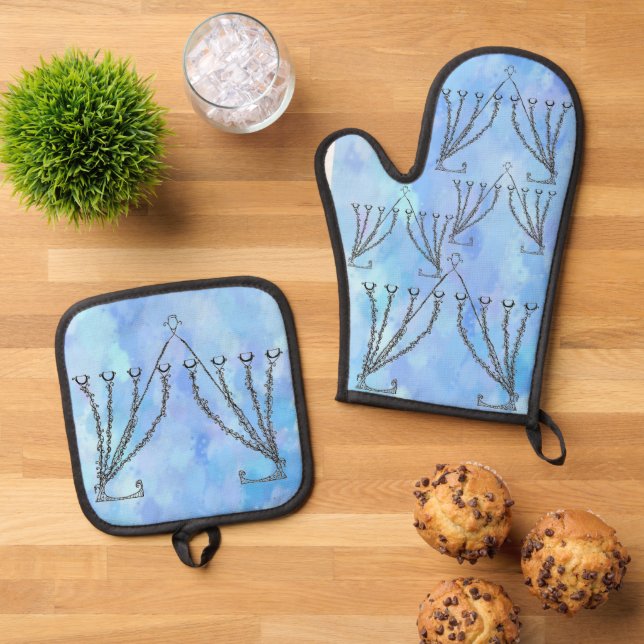 Hanukkah Chanukah Menorah  Oven Mitt & Pot Holder Set (Top Down)