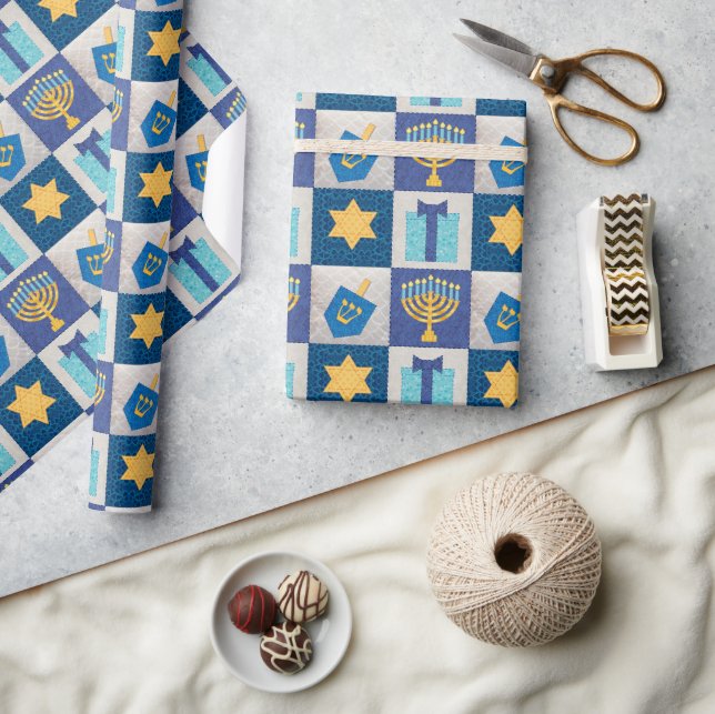 Hanukkah Quilt Wrapping Paper (Crafts)