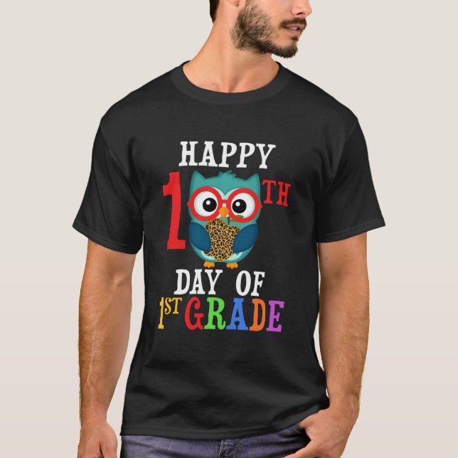 Happy 100Th Day Of First Grade Owl Teacher And Stu T-Shirt (Front)