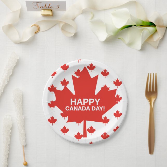Happy Canada Day Paper Plate (Wedding)