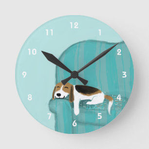 Happy Couch Beagle - Cute Puppy Dog Design Round Clock