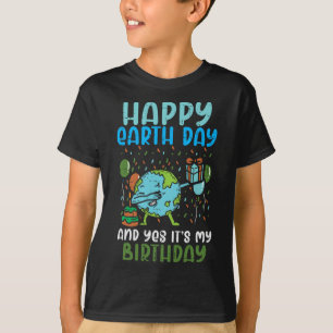Happy Earth Day Dab Birthday April 22nd Boys Girls T-Shirt