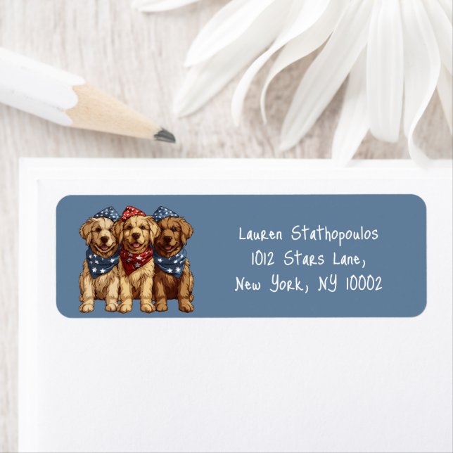 Happy Fourth Of July Golden Retriever Dogs (Insitu)