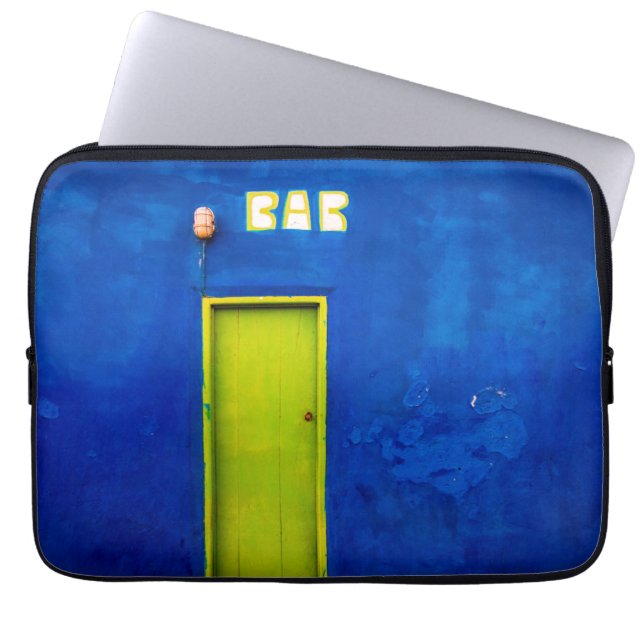 Happy hours laptop sleeve (Front)