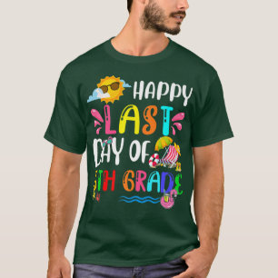 Happy Last Day Of School 5th Grade Summer Holiday  T-Shirt