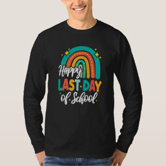 Happy Last Day Of School Rainbow 2022 Teachers Stu T-Shirt