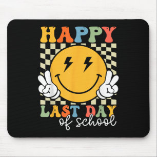 Happy Last Day Of School Retro Groovy School Gradu Mouse Pad