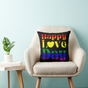 HAPPY LOVE DAY rainbow pride flag valentine Throw Pillow