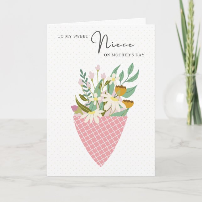 Happy Mothers Day To My Niece Mother's Day Bouquet Card (Front)