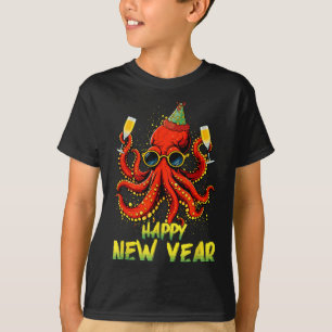 Happy New Year 2026 Octopus Drinking Champagne New T-Shirt
