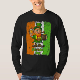 Happy Patrick S Day Green Leprechaun Beer Vintage T-Shirt