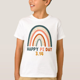 Happy pi day March 14 boho rainbow fun colours T-Shirt