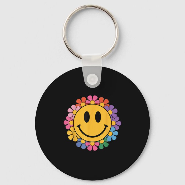 Happy Retro Daisy Smile Face Preppy Aesthetic Men  Keychain (Front)