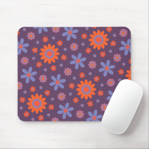  Happy Retro Flowers Cute 70s Hippie Daisy Pattern Mouse Pad