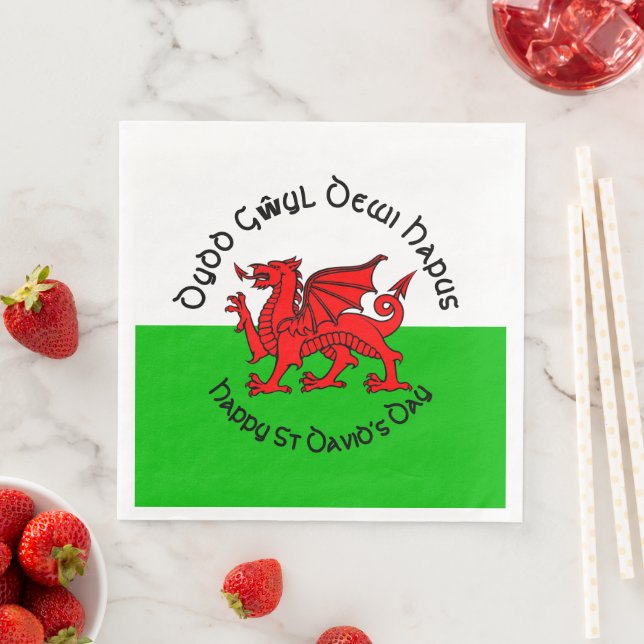 Happy St Davids Day in Celtic Style Napkin (Insitu)