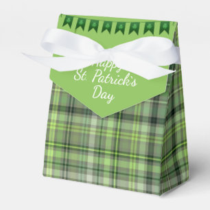 Happy St Patrick`s Day Irish Green Pattern Favor Box