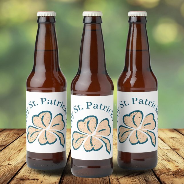 Happy St. Patrick`s Day Shamrock Clover Beer Bottle Label (Creator Uploaded)