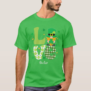 Happy St Patricks Cute Lucky Funny Doctor Gnome Le T-Shirt
