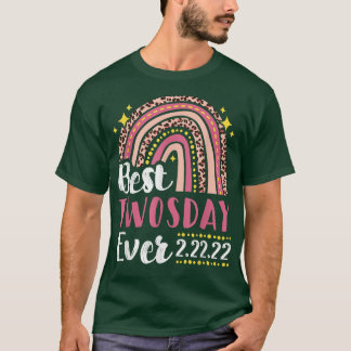 Happy Twosday 2022 Pink Leopard Twos Day 22222 ,B T-Shirt