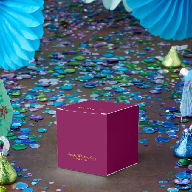 Happy Valentine's Day Wine Colour Favor Box (Party)