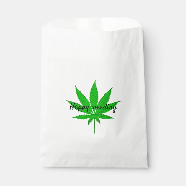 Happy Weeding Wedding Pun Favour Bag (Front)