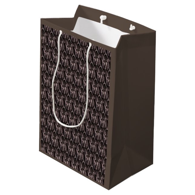 Hares, lapins. un dessin dans un sac cadeau moyen (Dos Angle)