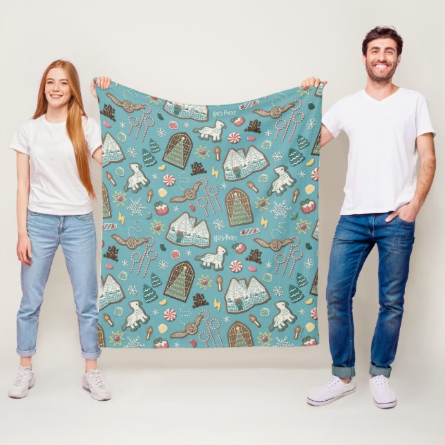 HARRY POTTER™ HOGWARTS™ Christmas Cookie Pattern Fleece Blanket (In Situ)
