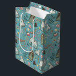 HARRY POTTER™ HOGWARTS™ Christmas Cookie Pattern Medium Gift Bag<br><div class="desc">Bring the magic of HOGWARTS™ home this Christmas! Cozy up with this Christmas cookie pattern on a fleece blanket,  or wrap your gifts on our custom wrapping paper! Shop this design on more custom Zazzle products for the perfect gift.</div>