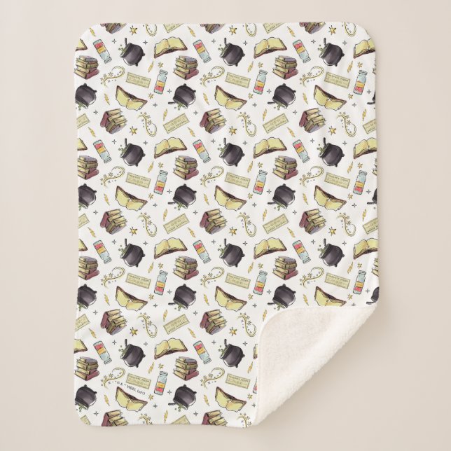 HARRY POTTER™ Spells & Books Pattern Sherpa Blanket (Front)