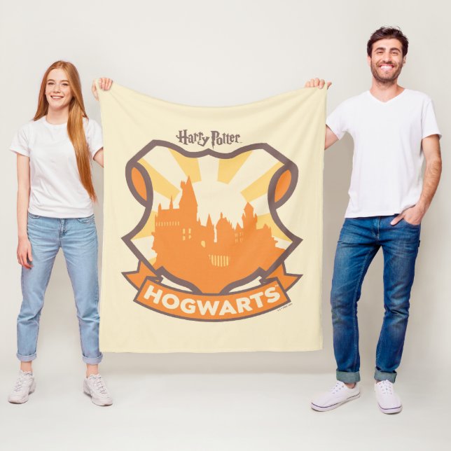 HARRY POTTER™ | Summer Magic HOGWARTS™ Crest Fleece Blanket (In Situ)