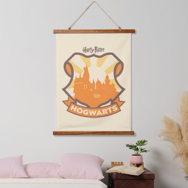 HARRY POTTER™ | Summer Magic HOGWARTS™ Crest Hanging Tapestry (Bedroom)