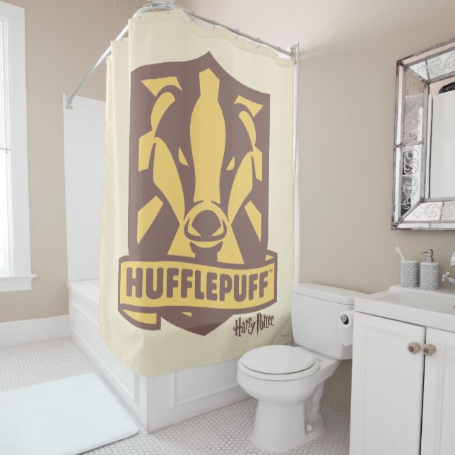 HARRY POTTER™ | Summer Magic HUFFLEPUFF™ Crest (In Situ)