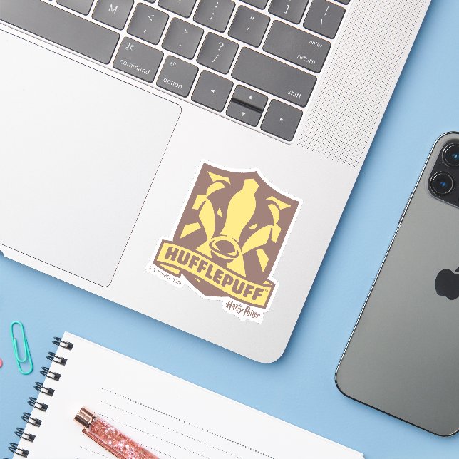 HARRY POTTER™ | Summer Magic HUFFLEPUFF™ Crest (Laptop w/ iPhone)