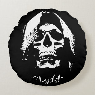 Harvester of Souls: Fear Incarnate Round Pillow